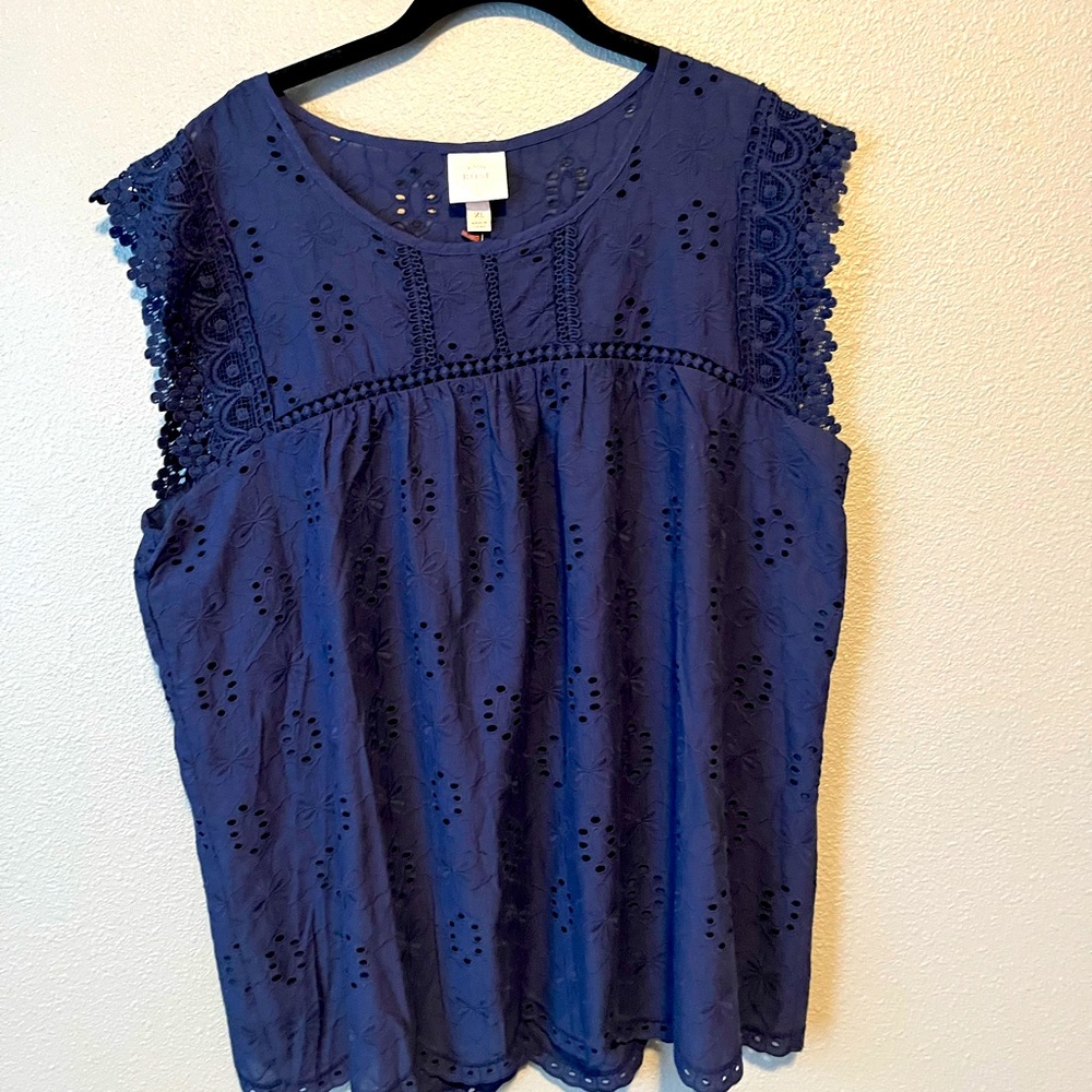 Knox Rose from Target navy sleeveless eyelet blouse